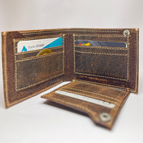 Khas Chamary Men’s Vintage Distressed Real Leather Bifold Wallet with Snap Flap & ID Window